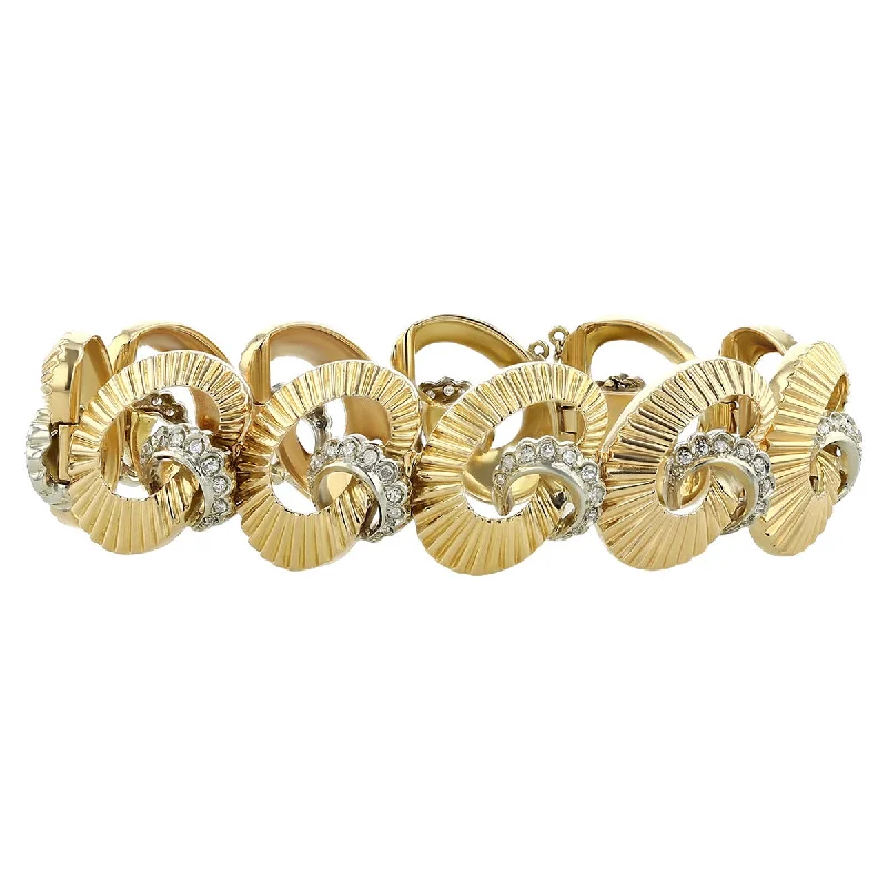 ladies-affordable-link-chain-bracelets-Retro 18K Gold Fluted Link and Diamond Bracelet