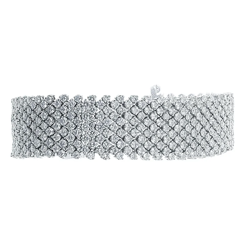 ladies-star-rope-twist-bracelets-Salavetti 18.91 Carat Diamond 18K White Gold Bracelet