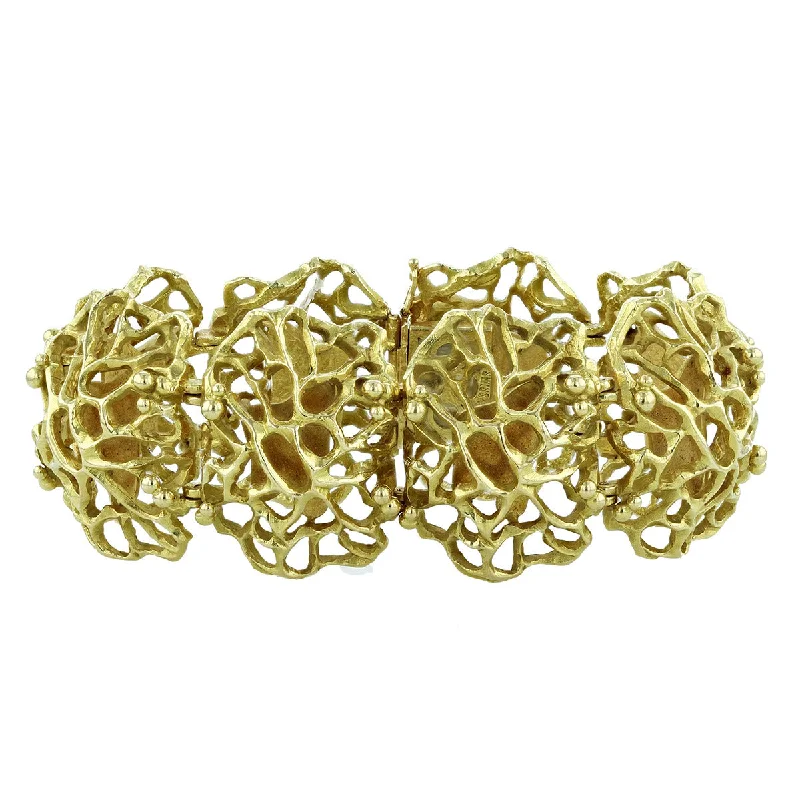 ladies-cross-link-chain-bracelets-Gubelin 18K Gold Riveted Sectional Bracelet