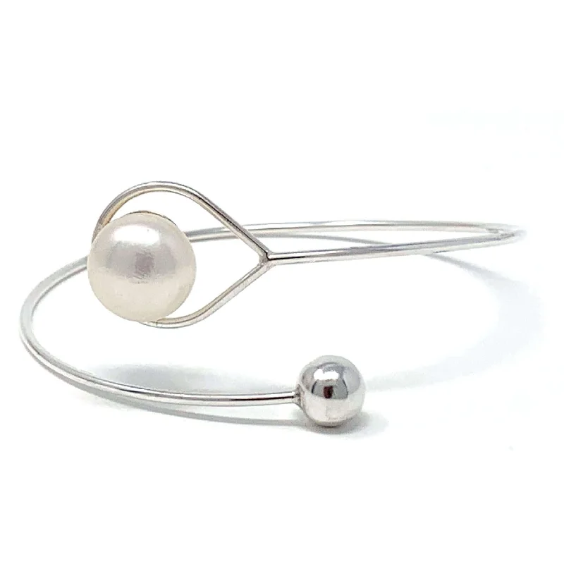 ladies-everyday-silver-bracelets-Cultured Freshwater Pearl Sterling Silver Bangle Bracelet