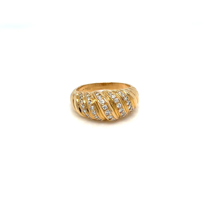 Ladies rings soft shine -Cartier Godrons Diamond Gold Ring