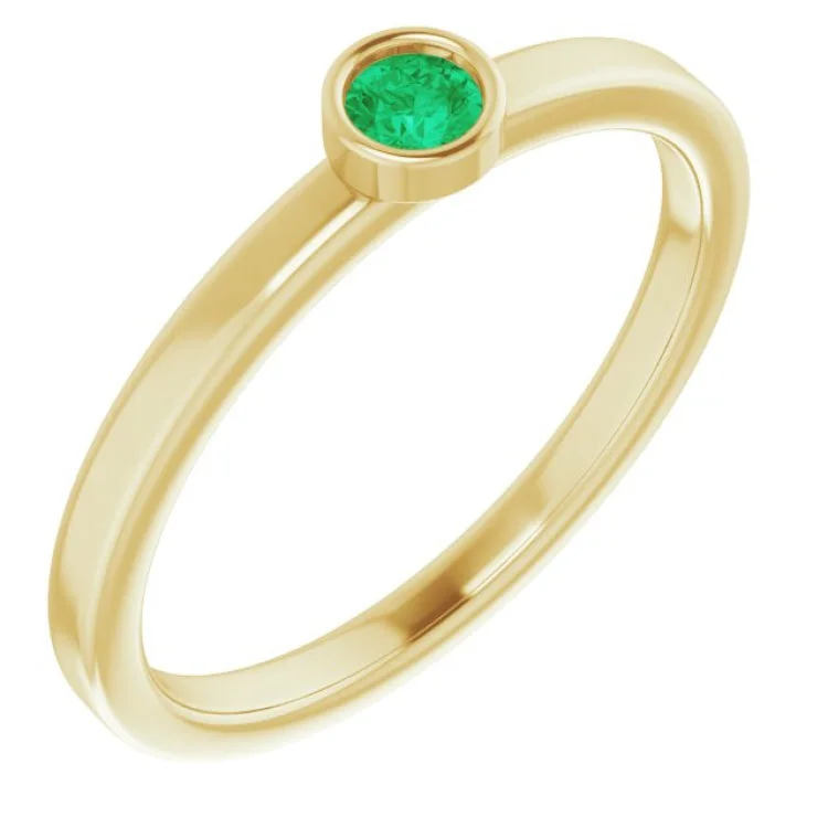 Ladies rings with dew motifs -14K Yellow 3 mm Lab-Grown Emerald Ring