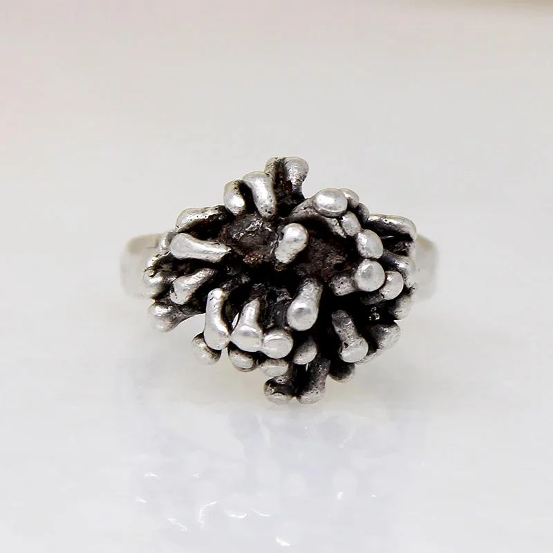 Ladies rings funky shine -Modernist Sea Anemone Sterling Silver Ring