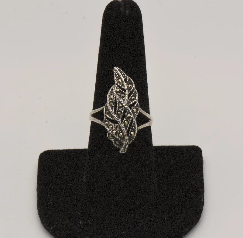 Ladies rings sculpted brilliance -Vintage Sterling Silver Marcasite Art Deco Leaf Motif Ring - Size 7.5