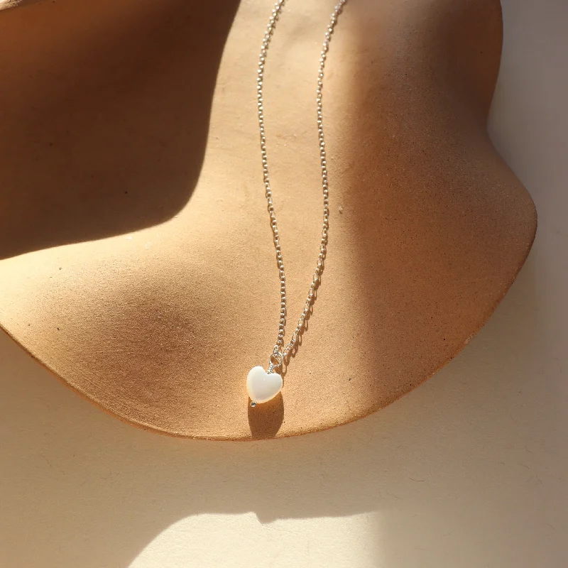 ladies-sterling-silver-snake-chain-necklaces-Mother of Pearl Heart Charm Necklace | Wholesale