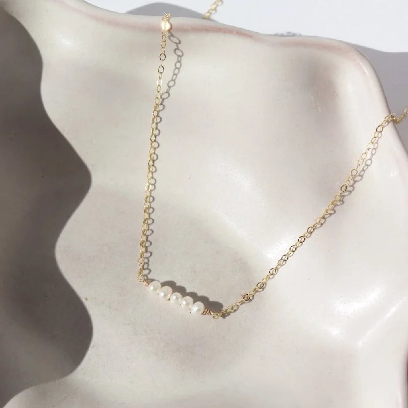 ladies-trendy-snake-chain-necklaces-Kindred Pearl Necklace