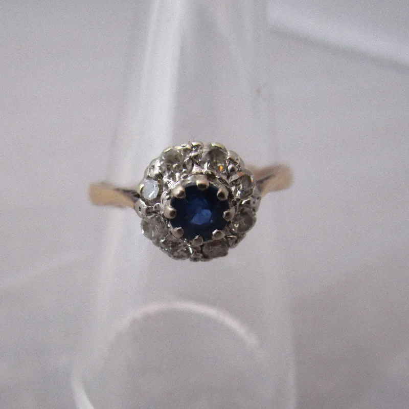 Ladies rings with lime sapphire -9k Gold Platinum Sapphire And Diamond Cluster Ring Vintage c1980