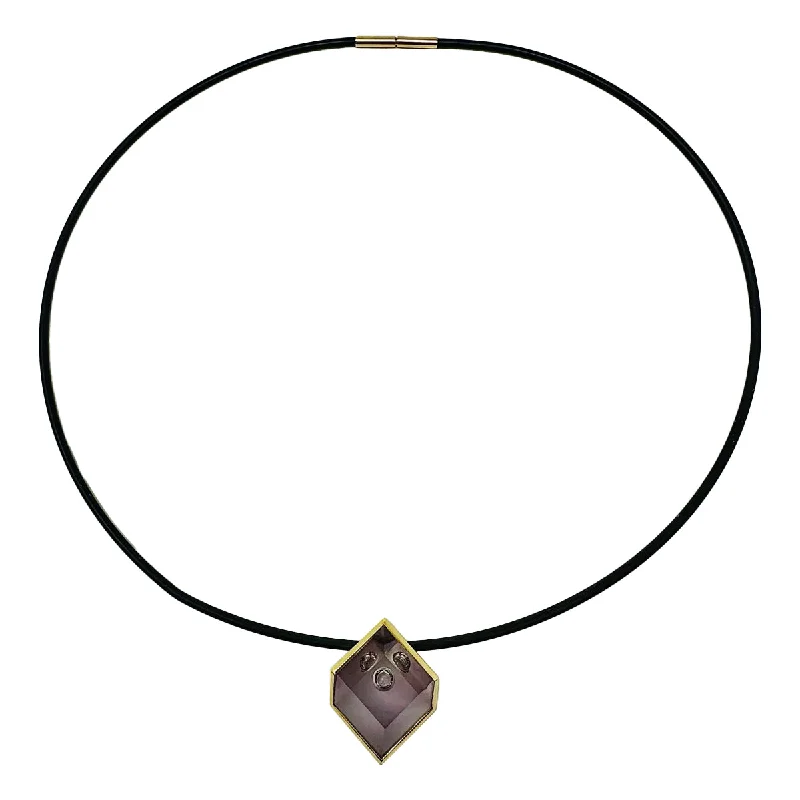 ladies-gemstone-rolo-chain-necklaces-Munsteiner Rubber Wire Necklace with 18K Gold Pendant with Amethyst