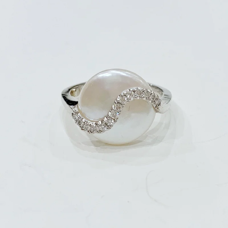 Ladies rings vintage elegance -Estate Collection Ring - Vintage YVEL Diamonds &  Pearl set in 18K White Gold